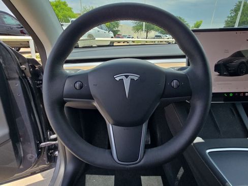 Used 2023 Tesla Model Y Long Range AWD/4WD image 20