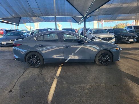 Used 2025 MAZDA MAZDA3 s image 11