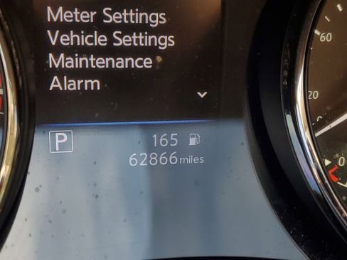 Used 2018 Nissan Rogue SL w/ Premium Package image 29