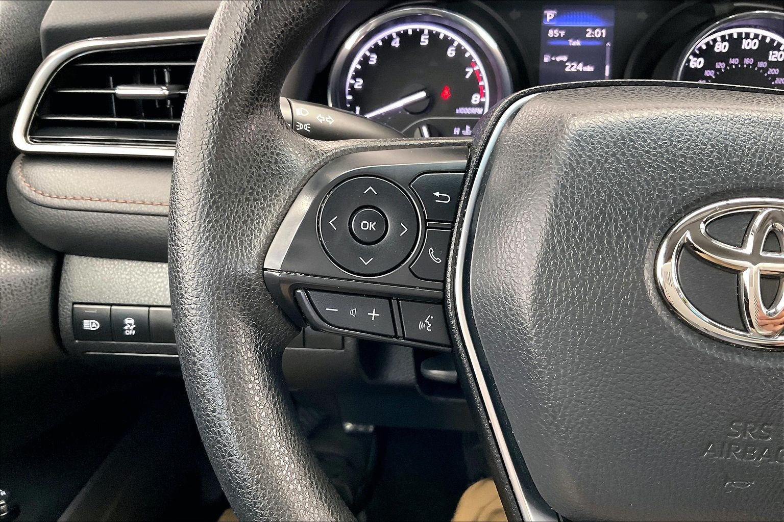 Used 2020 Toyota Camry LE FWD image 20