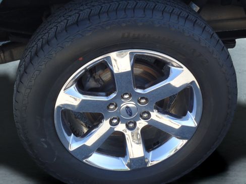 Used 2023 Ford F150 Lariat w/ Equipment Group 502A High AWD/4WD image 9