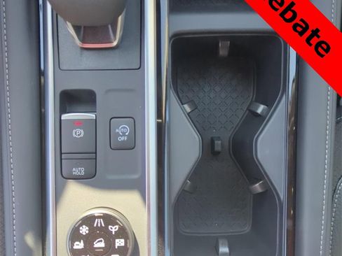 New 2025 Nissan Pathfinder SL w/ Cargo Package image 22