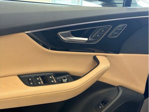 Used 2024 Audi Q7 2.0T Premium Plus AWD/4WD image 11