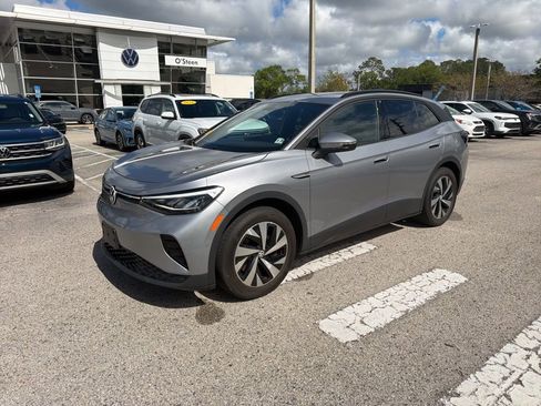 Used 2023 Volkswagen ID.4 Pro image 16