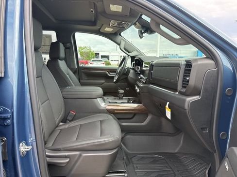 New 2026 GMC Sierra 1500 Elevation w/ Elevation Premium Package AWD/4WD image 53