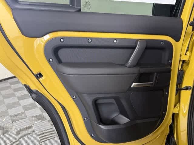New 2026 Land Rover Defender 110 Trophy Edition AWD/4WD image 20