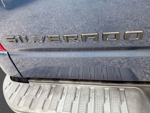 Used 2022 Chevrolet Silverado 1500 LT w/ Bed Protection Package image 37