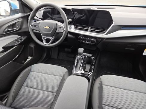 New 2026 Chevrolet Trax LT w/ Driver Confidence Package image 27