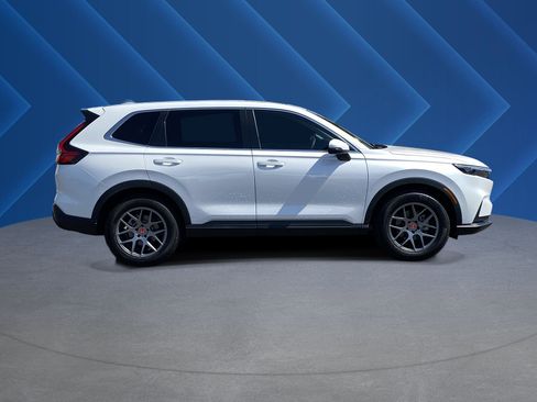 Used 2023 Honda CR-V EX image 2