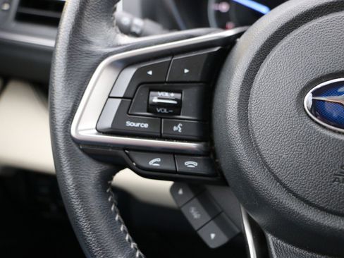 Used 2022 Subaru Ascent Limited w/ Technology Package image 20