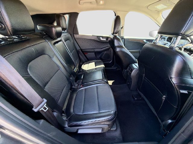Used 2020 Ford Escape Titanium AWD/4WD image 28