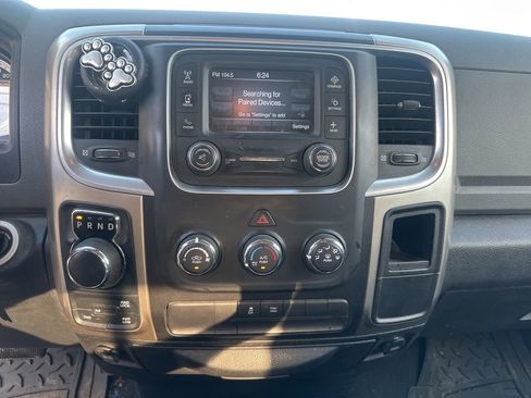 Used 2017 RAM 1500 Classic SLT AWD/4WD image 8