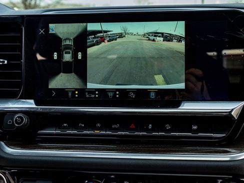 Used 2022 Chevrolet Silverado 1500 RST image 24