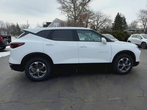 Certified 2025 Chevrolet Blazer LT image 9