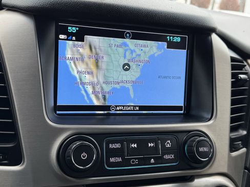 Used 2019 GMC Yukon Denali image 9