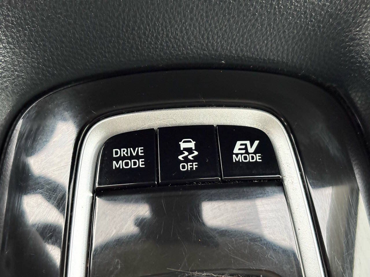 Used 2022 Toyota Corolla LE w/ Premium Interior Package FWD image 39