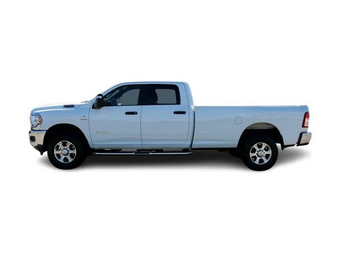 Used 2024 RAM 2500 Big Horn image 2