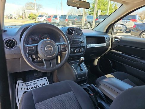 Used 2015 Jeep Compass Sport w/ Power Value Group image 11