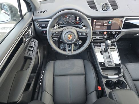 New 2026 Porsche Macan Turbo image 17