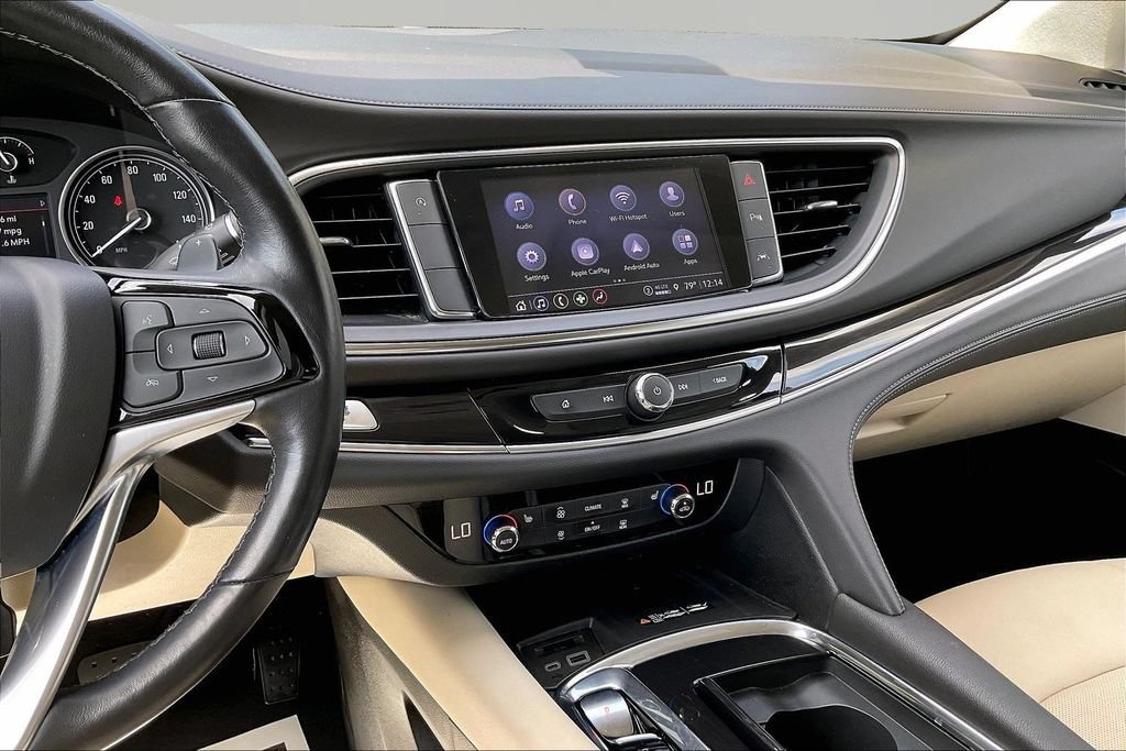 Used 2023 Buick Enclave Essence FWD image 10