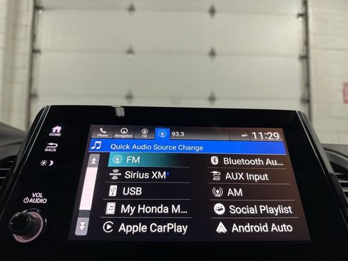 Used 2024 Honda Odyssey Touring image 31