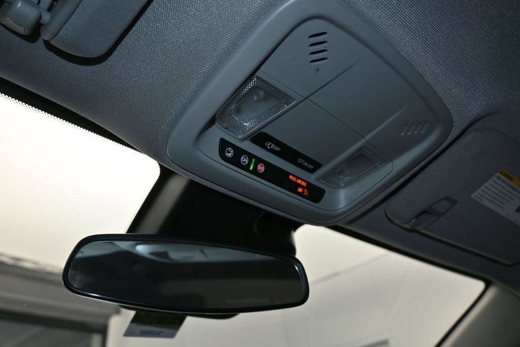 Used 2024 Chevrolet Malibu LT FWD image 21