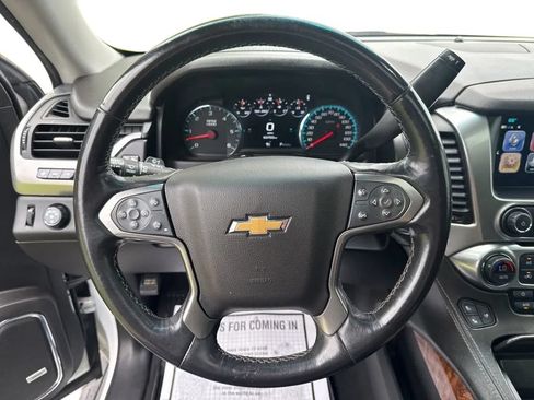 Used 2019 Chevrolet Tahoe Premier AWD/4WD image 15