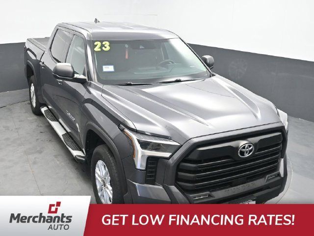 Used 2022 Toyota Tundra SR5 AWD/4WD image 21