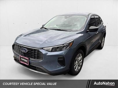 New 2025 Ford Escape Active