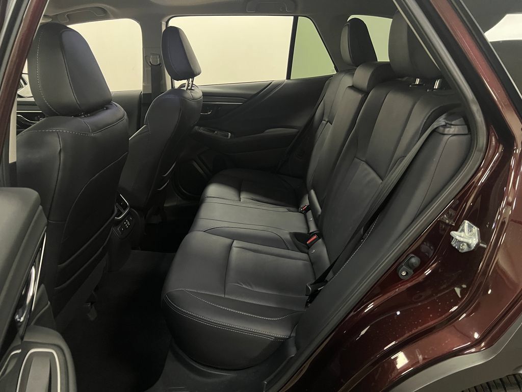 Used 2025 Subaru Outback Limited w/ Tech Package 3 AWD/4WD image 25