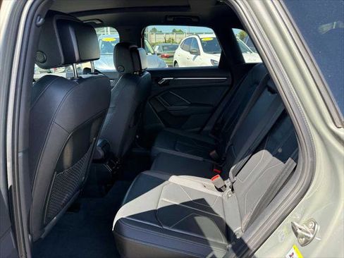 Used 2022 Audi Q3 2.0T Premium Plus image 15