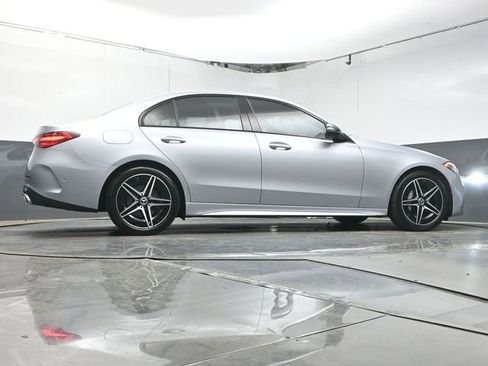 Used 2025 Mercedes-Benz C 300 Sedan image 39