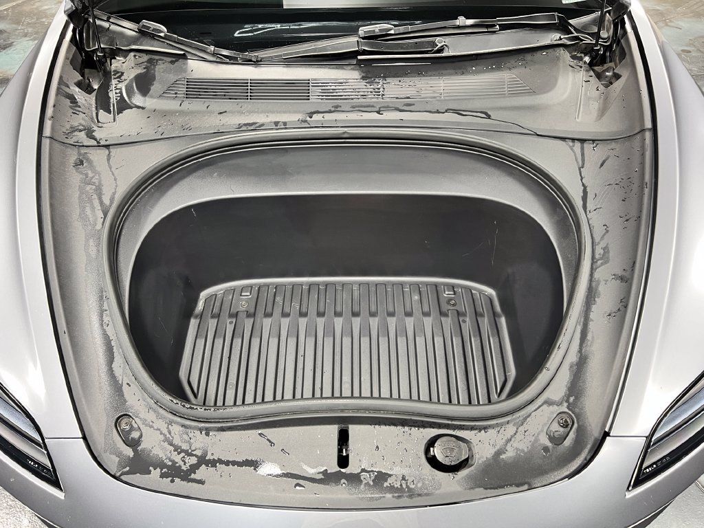 Used 2025 Tesla Model 3 Long Range RWD image 10