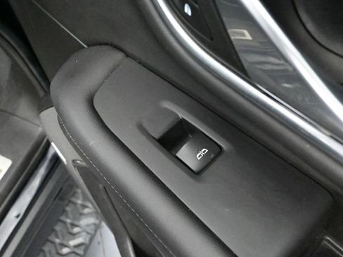 Used 2021 Chevrolet Suburban Z71 w/ Rear Media and Nav Package image 53