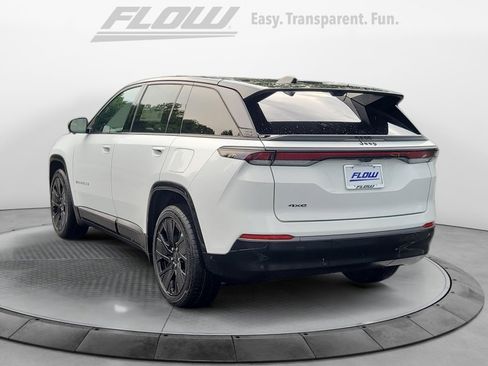 New 2025 Jeep Wagoneer S Launch Edition image 5