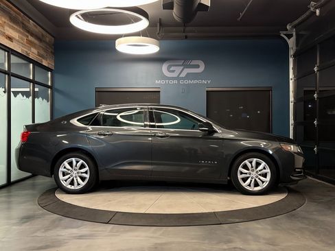 Used 2018 Chevrolet Impala LT image 2