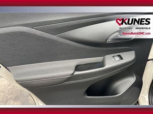 New 2026 Buick Envista Sport Touring w/ Studio Series image 40