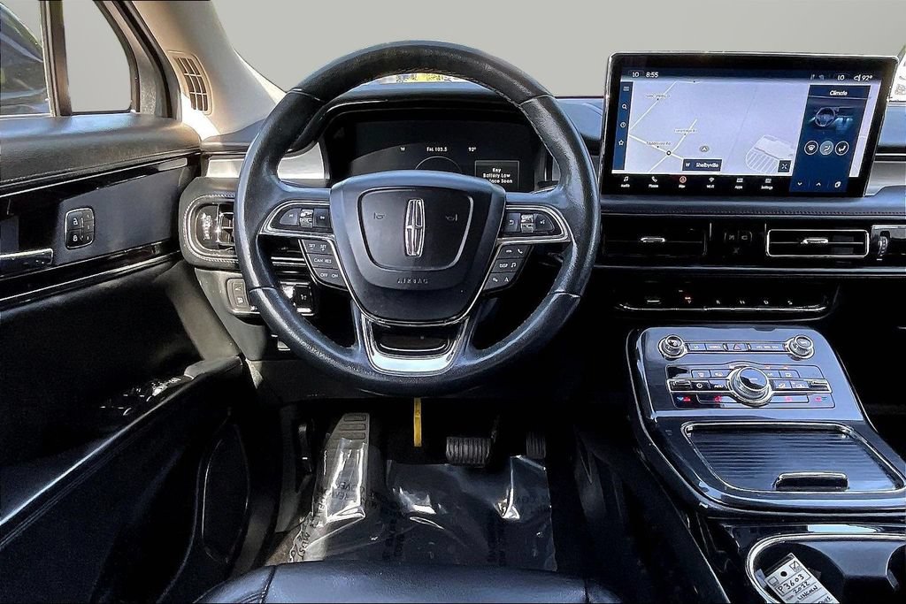 Used 2022 Lincoln Nautilus AWD w/ Premium Package image 8
