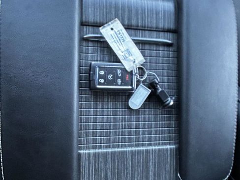 New 2023 Jeep Wagoneer Series III w/ Convenience Group I image 23