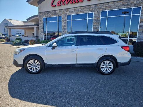 Used 2019 Subaru Outback 2.5i Premium w/ Popular Package #2 image 2