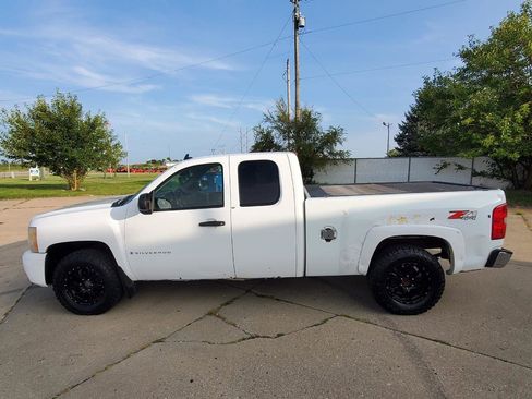 Used 2007 Chevrolet Silverado 1500 LT image 5