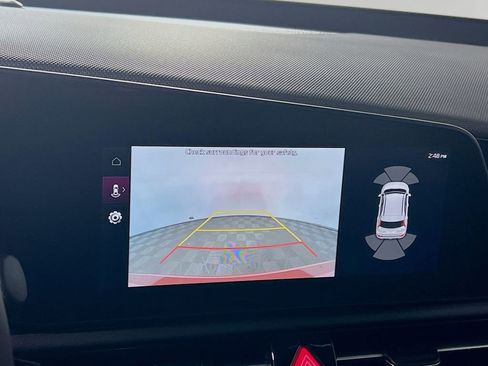 Certified 2025 Kia Niro SX Touring image 15