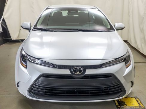New 2026 Toyota Corolla LE image 3