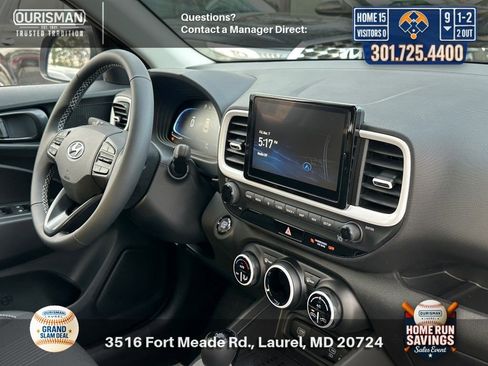Used 2025 Hyundai Venue Limited FWD image 5