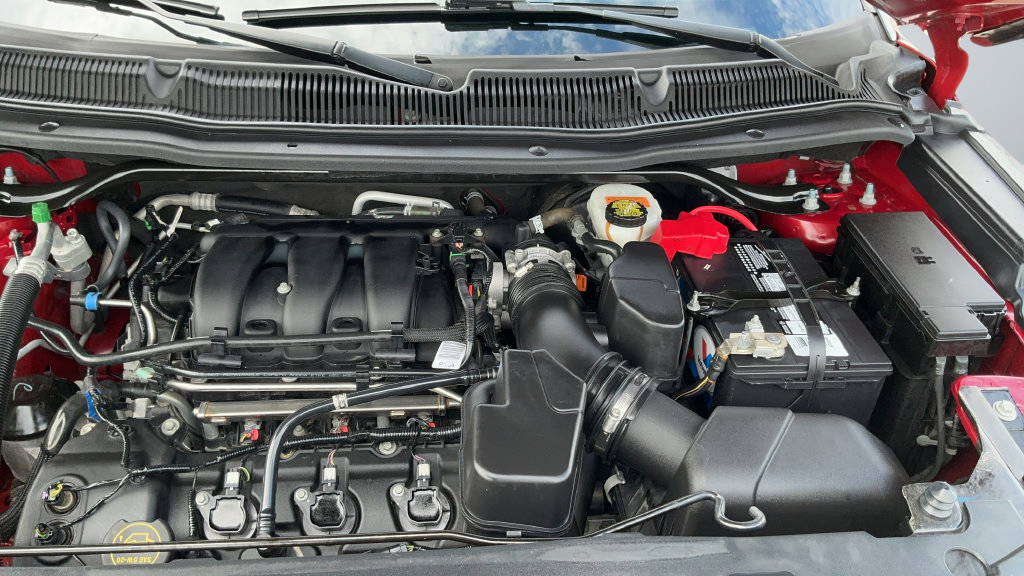 Used 2019 Ford Explorer XLT FWD image 21