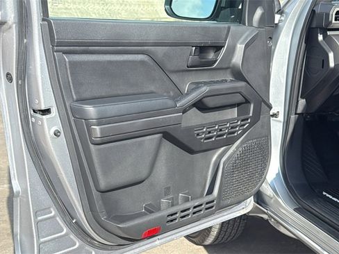 Used 2024 Toyota Tacoma SR5 image 9