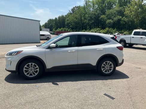 Used 2020 Ford Escape SE AWD/4WD image 8