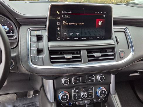 Used 2023 GMC Yukon SLT image 28