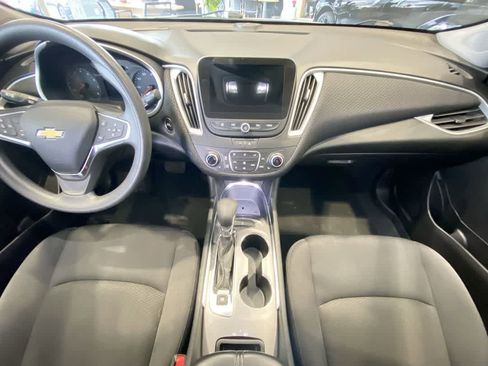 Used 2023 Chevrolet Malibu LT image 23