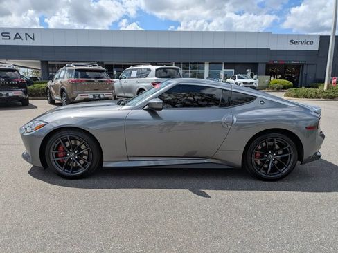 Certified 2025 Nissan Z Performance w/ Floor Mat Package RWD image 7